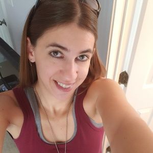 Meet your Posher, Lindsey